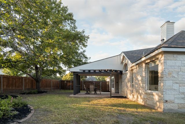 209 Jockey Bluff CV, Austin, TX 78748