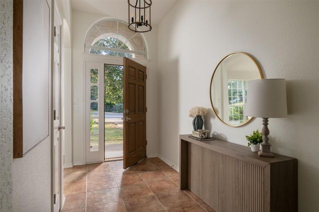 209 Jockey Bluff CV, Austin, TX 78748