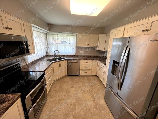 3865 Greenbelt Avenue, Kettering, OH 45429