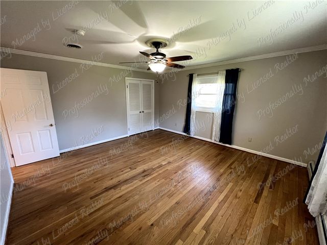 3865 Greenbelt Avenue, Kettering, OH 45429