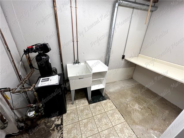 3865 Greenbelt Avenue, Kettering, OH 45429