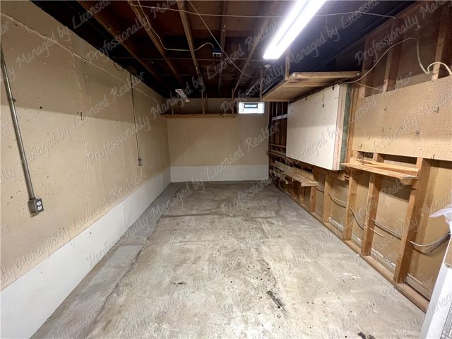 3865 Greenbelt Avenue, Kettering, OH 45429