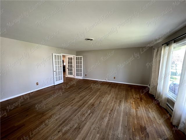 3865 Greenbelt Avenue, Kettering, OH 45429