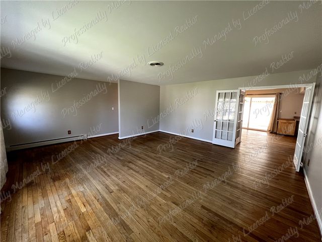 3865 Greenbelt Avenue, Kettering, OH 45429