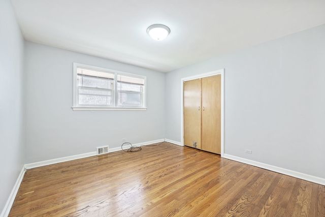 5429 N Kimball Avenue 1, Chicago, IL 60625