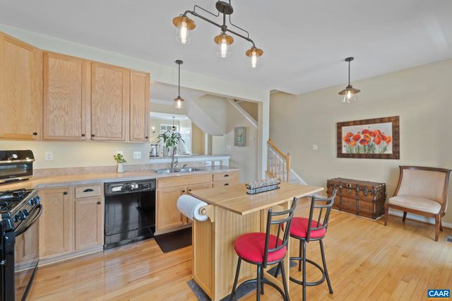 343 ROLKIN RD, Charlottesville, VA 22911