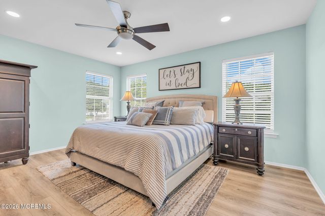 53 N Sailors Quay Drive, Brick, NJ 08723