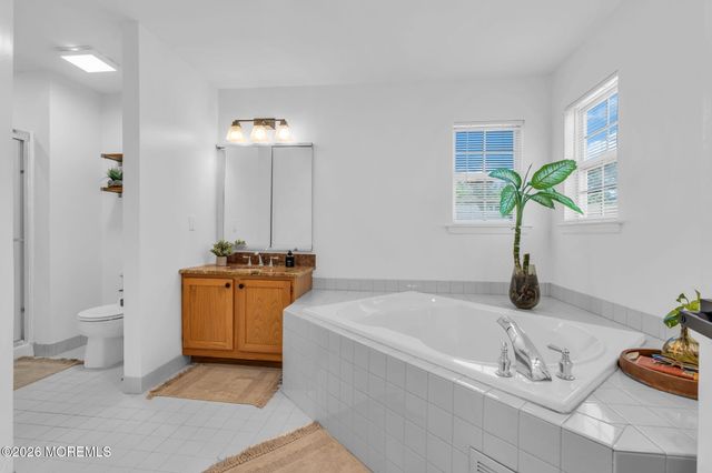 53 N Sailors Quay Drive, Brick, NJ 08723