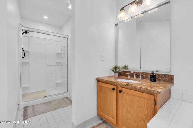53 N Sailors Quay Drive, Brick, NJ 08723
