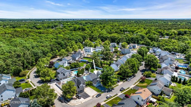53 N Sailors Quay Drive, Brick, NJ 08723