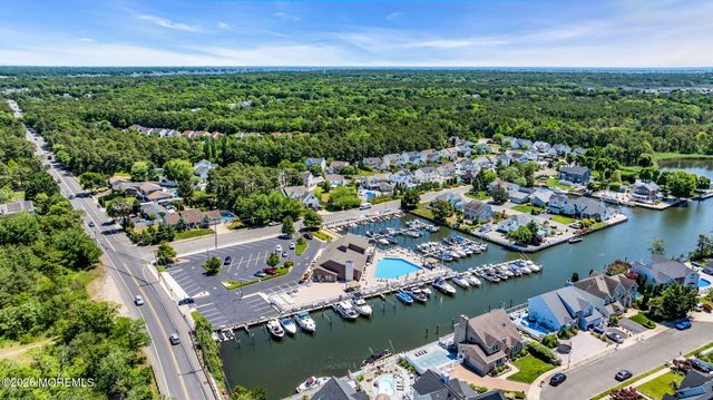 53 N Sailors Quay Drive, Brick, NJ 08723