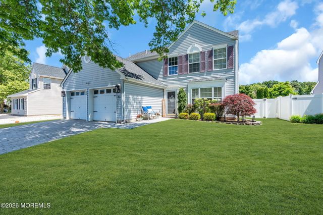 53 N Sailors Quay Drive, Brick, NJ 08723