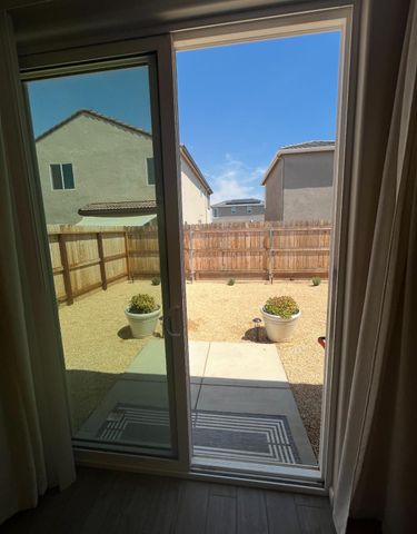 163 Reunion Way S, Madera, CA 93636