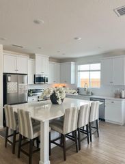 163 Reunion Way S, Madera, CA 93636