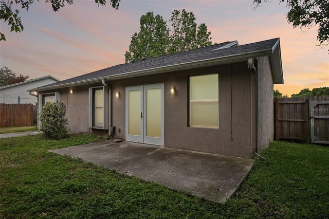 1525 KESTREL WAY, Brandon, FL 33511