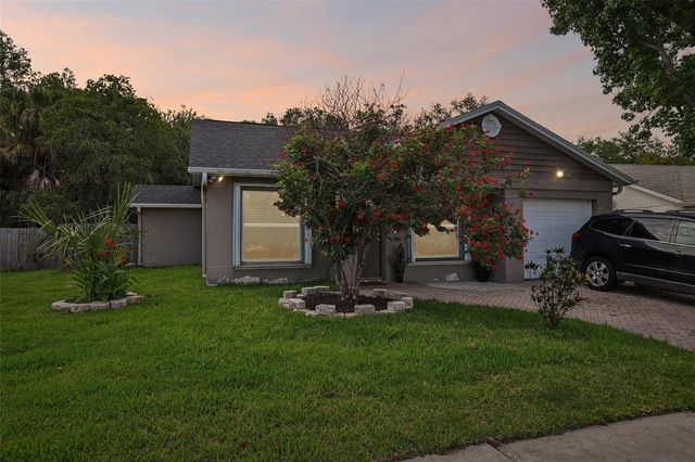 1525 KESTREL WAY, Brandon, FL 33511