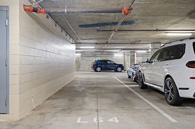 1313 Washington St. 414, Boston, MA 02118