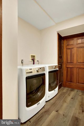 10 DOUGLAS CT, Carlisle, PA 17013