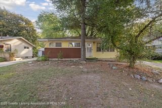 3801 Schlee Street, Lansing, MI 48910