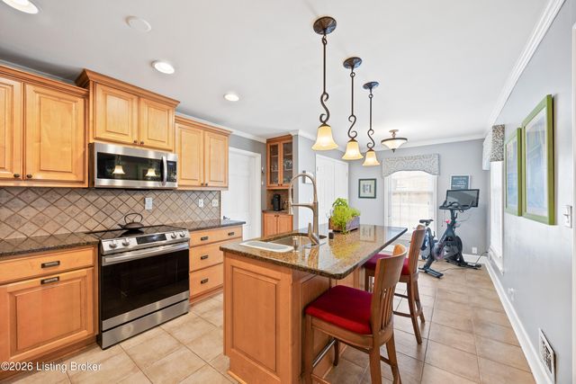 103 Cambridge Station Rd, Louisville, KY 40223