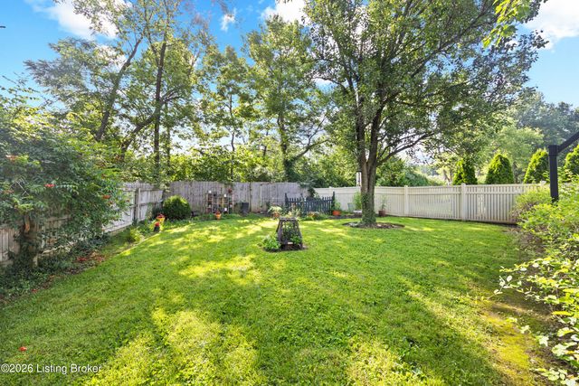 103 Cambridge Station Rd, Louisville, KY 40223