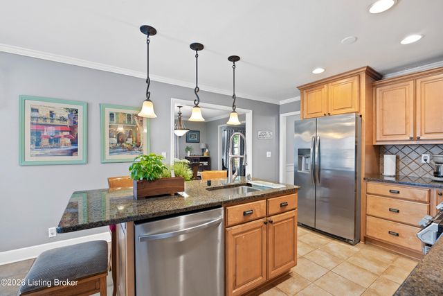 103 Cambridge Station Rd, Louisville, KY 40223