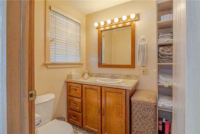 737 Putnam Pike, Smithfield, RI 02828