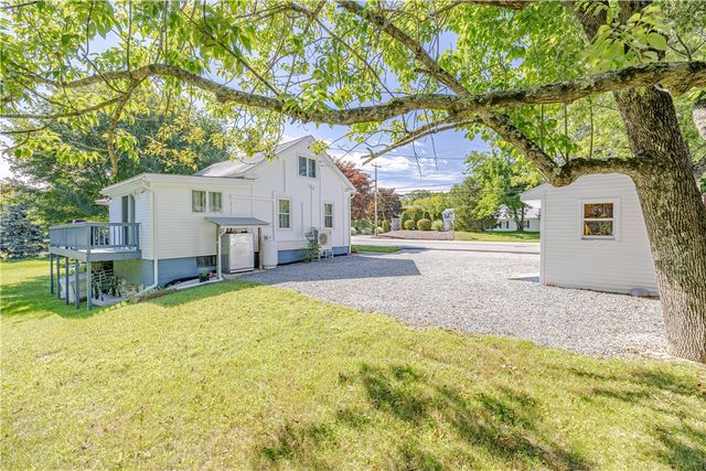 737 Putnam Pike, Smithfield, RI 02828