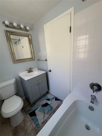 950 Saxonburg Blvd, Shaler, PA 15223