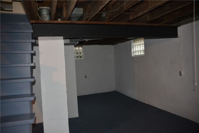 950 Saxonburg Blvd, Shaler, PA 15223