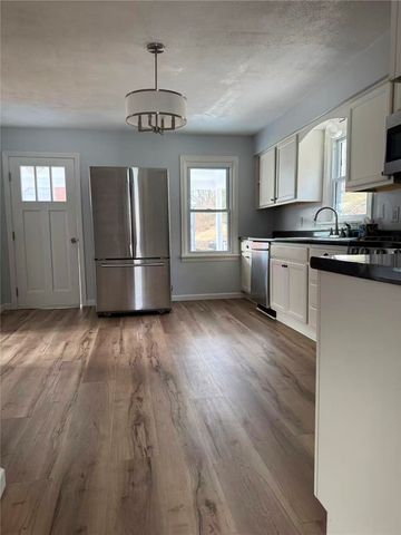 950 Saxonburg Blvd, Shaler, PA 15223