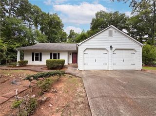 158 Colemans Bluff Drive, Woodstock, GA 30188