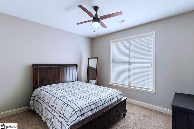 222 Natures Court, Campobello, SC 29322