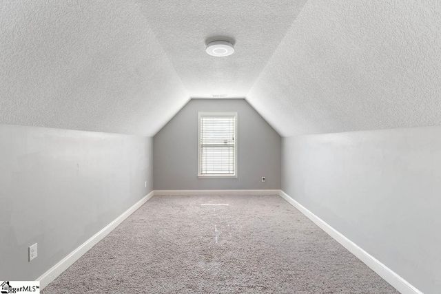 222 Natures Court, Campobello, SC 29322