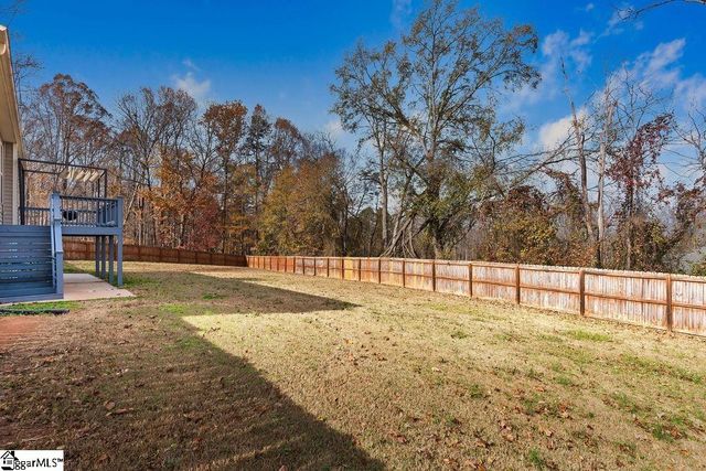 222 Natures Court, Campobello, SC 29322