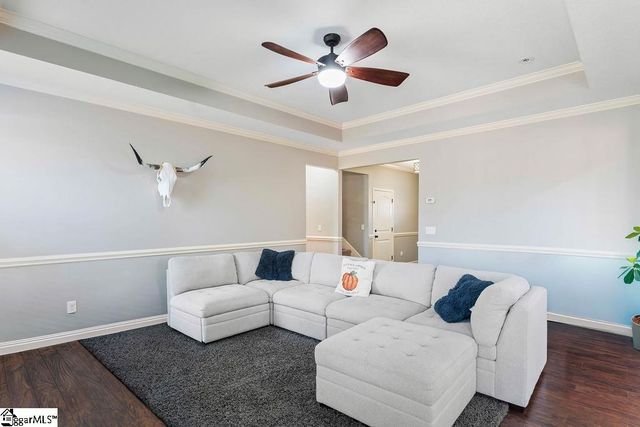 222 Natures Court, Campobello, SC 29322