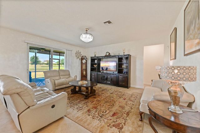7384 NW Greenspring Street, Port St Lucie, FL 34987