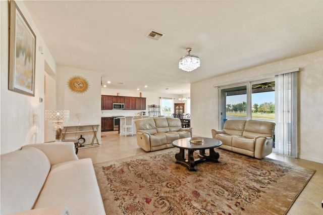 7384 NW Greenspring Street, Port St Lucie, FL 34987