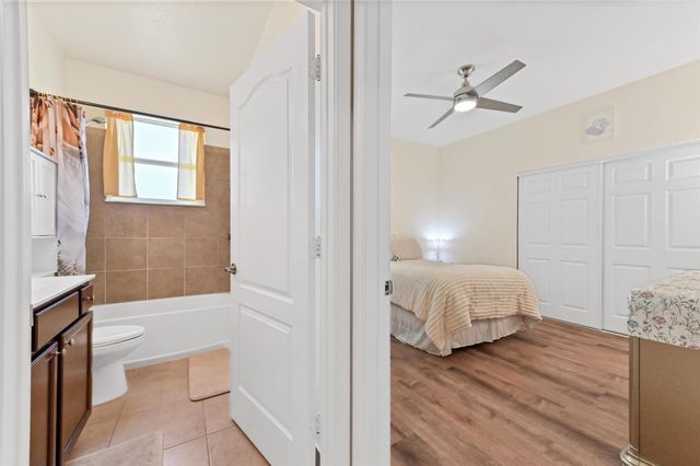7384 NW Greenspring Street, Port St Lucie, FL 34987