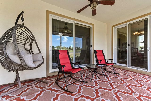 7384 NW Greenspring Street, Port St Lucie, FL 34987
