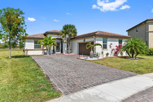 7384 NW Greenspring Street, Port St Lucie, FL 34987
