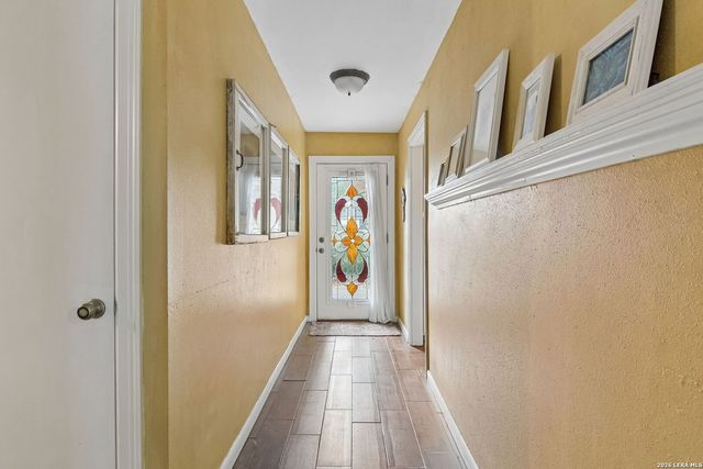 5631 WOOD CLIMB ST, San Antonio, TX 78233