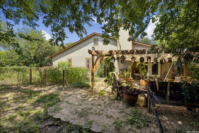 5631 WOOD CLIMB ST, San Antonio, TX 78233