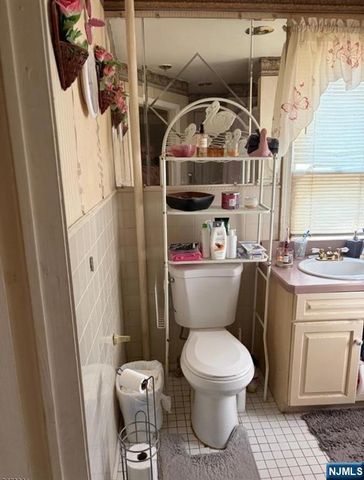 311 N 8th Street, Prospect Park, NJ 07508