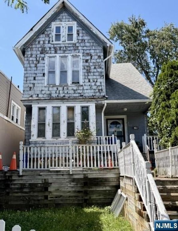 311 N 8th Street, Prospect Park, NJ 07508