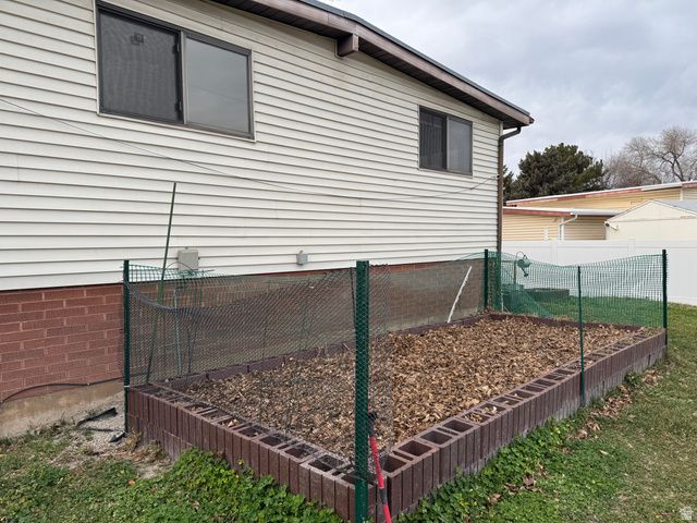 3951 S SOUTHBOURNE WAY, West Valley City, UT 84119