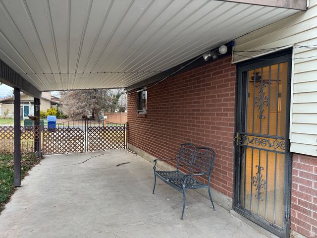 3951 S SOUTHBOURNE WAY, West Valley City, UT 84119