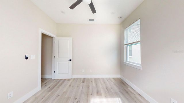 5112 3RD AVENUE N, St Petersburg, FL 33710