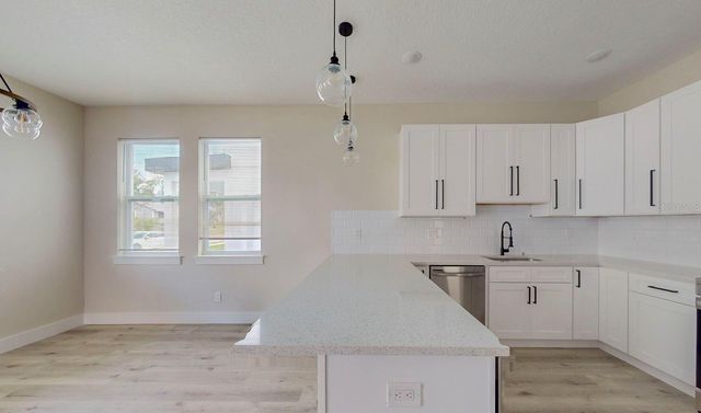 5112 3RD AVENUE N, St Petersburg, FL 33710