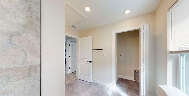 5112 3RD AVENUE N, St Petersburg, FL 33710